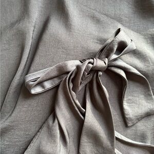 Banana Republic Charcoal Camisole Top Bow Tie Shoulder M Like New!